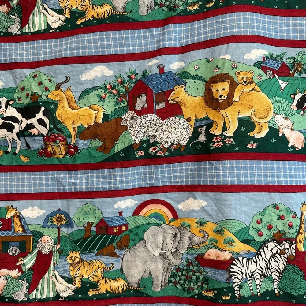 VTG Handmade Noahs Ark Quilt Nursery Comforter Blue Animal Family Pocket (40x52)
